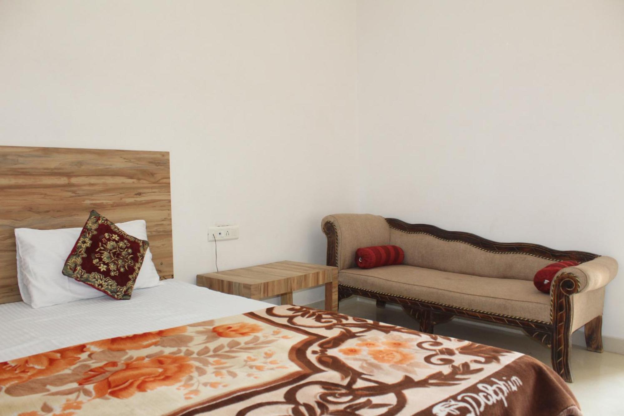 Hotel Heritage High Удайпур Екстериор снимка
