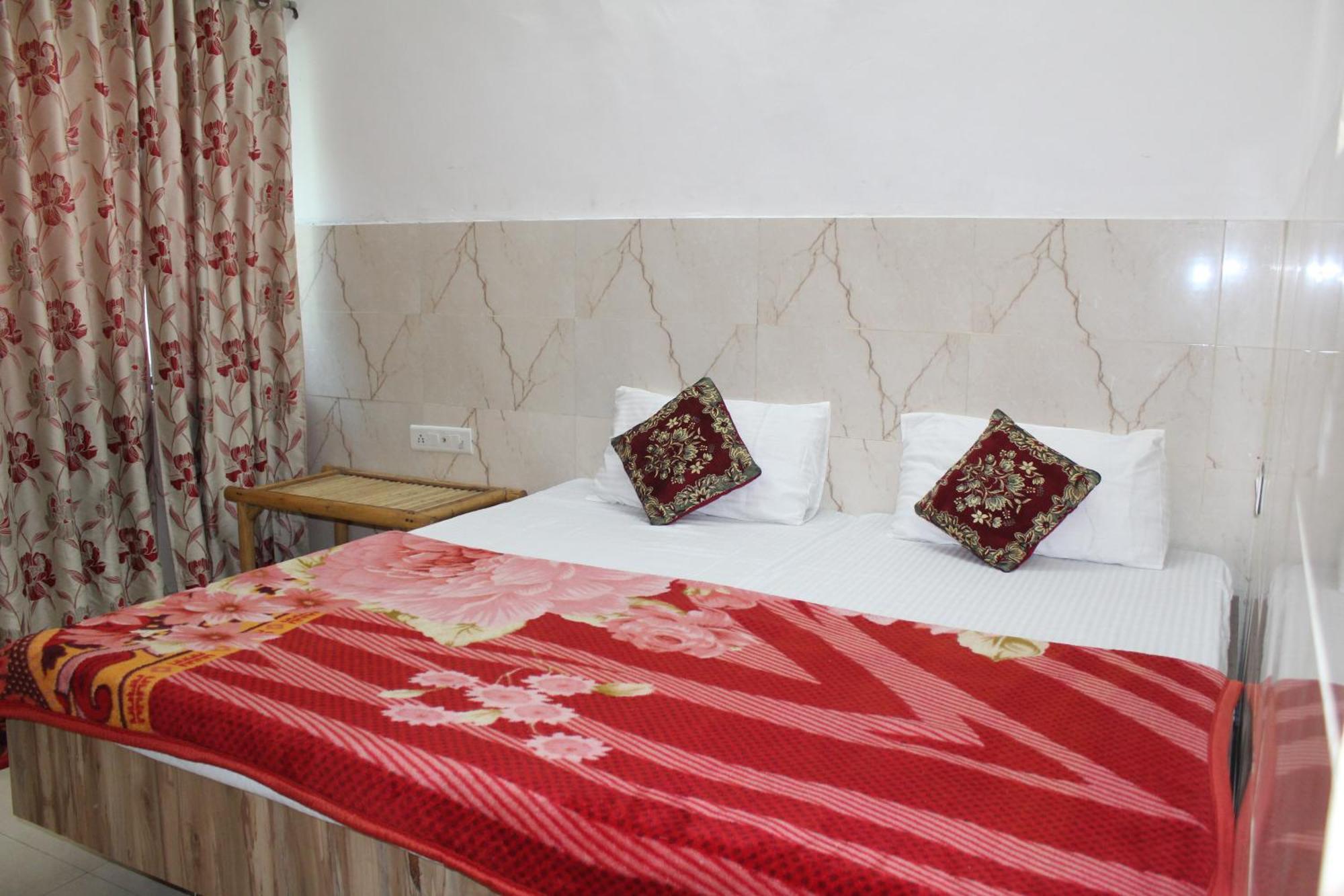 Hotel Heritage High Удайпур Екстериор снимка